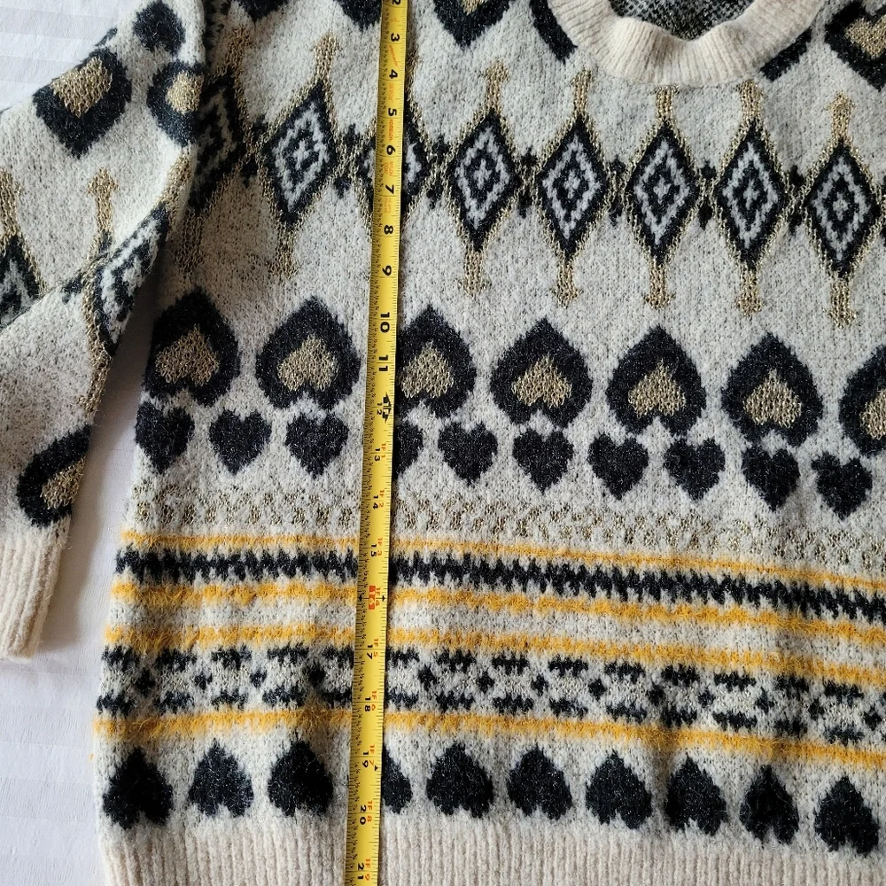 ANDTHEWHY Women's Patterned Sweater - Cream, Black, Gold Size S/M